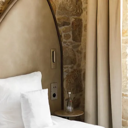 Hotell Notre Dame - Self Check-in