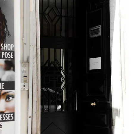 Notre Dame - Self Check-in 3* Nice