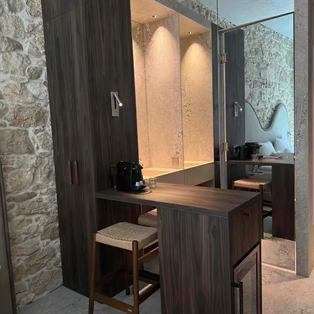 아파트호텔 Notre Dame Renovated 2025
