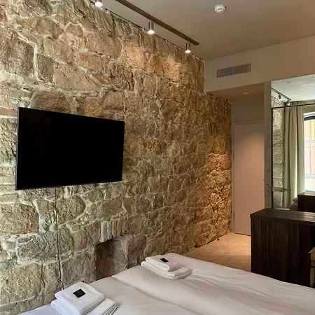 Notre Dame Renovated 2025 Aparthotel *