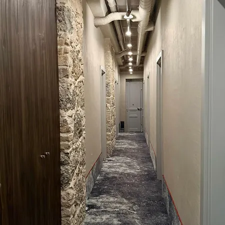 Notre Dame Renovated 2025 아파트호텔
