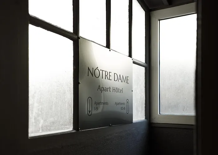 酒店 Notre Dame - Self Check-in 3*